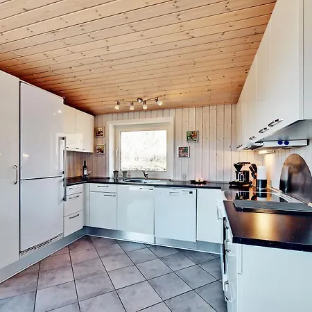 Vakantiehuis 6 Person In Henne-by Traum Henne Strand