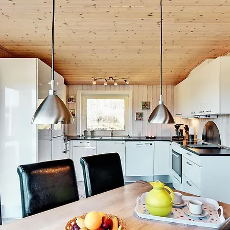 Holiday home 6 Person In Henne Henne Strand