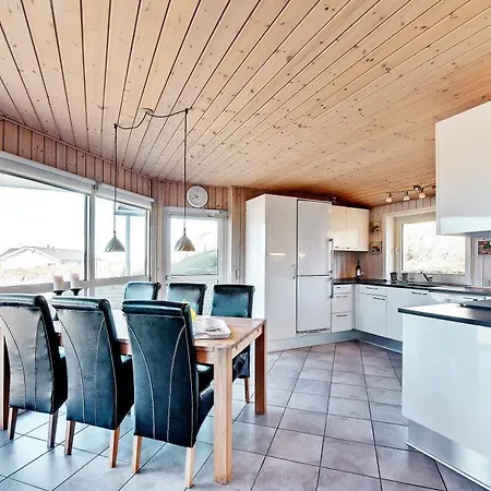 Vakantiehuis 6 Person In Henne-by Traum