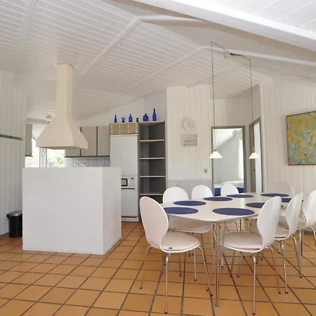 Vakantiehuis 6 Person In Henne-by Traum Henne Strand