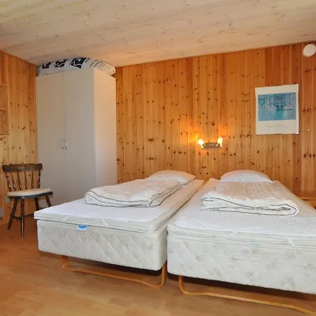 Vakantiehuis 6 Person In Henne-by Traum